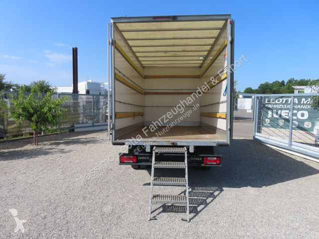 Nyttofordon Iveco 35C16 2,3    Koffer   FZ.98