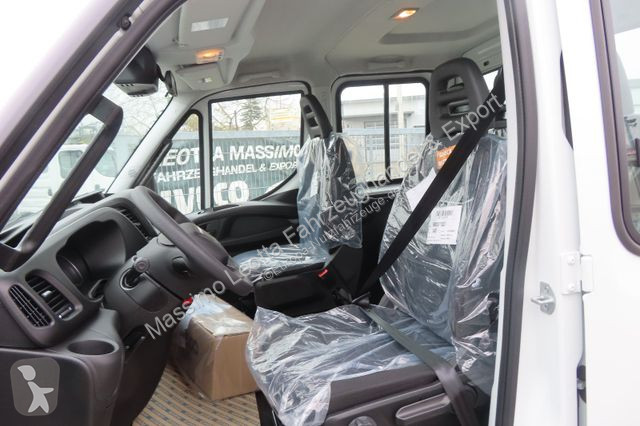 Autoutilitară Iveco 35C16 D 3,0  Mod 2024 ....