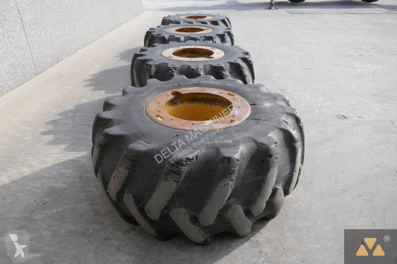 Véhicule utilitaire Caterpillar Wheel GP 30.5L-32