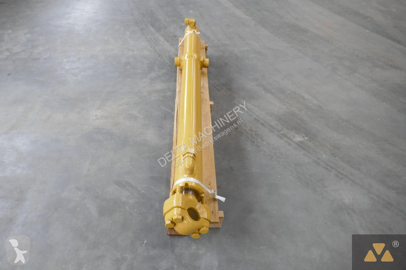 Véhicule utilitaire Caterpillar 227-0843