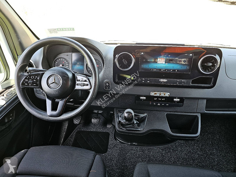 Veicolo commerciale Mercedes 516 L2H2...