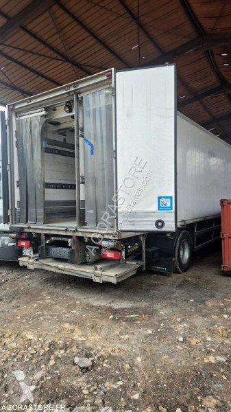 Camion Volvo FE