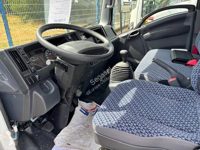 Véhicule utilitaire Isuzu