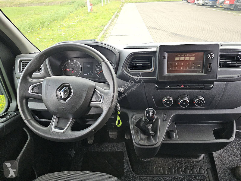 Bedrijfswagen Renault 2.3 L2H2 Navi Euro6 AC!