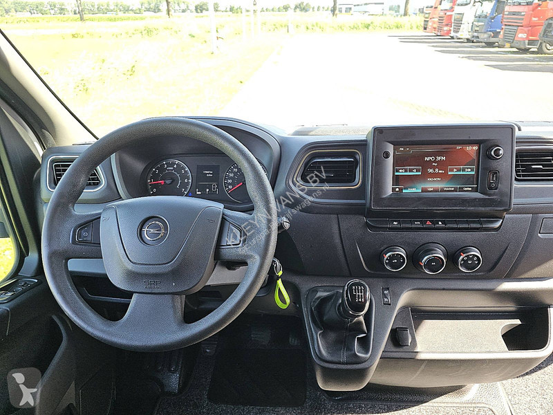 Furgoneta Opel 2.3 L2H2 Navi Imperiaal!