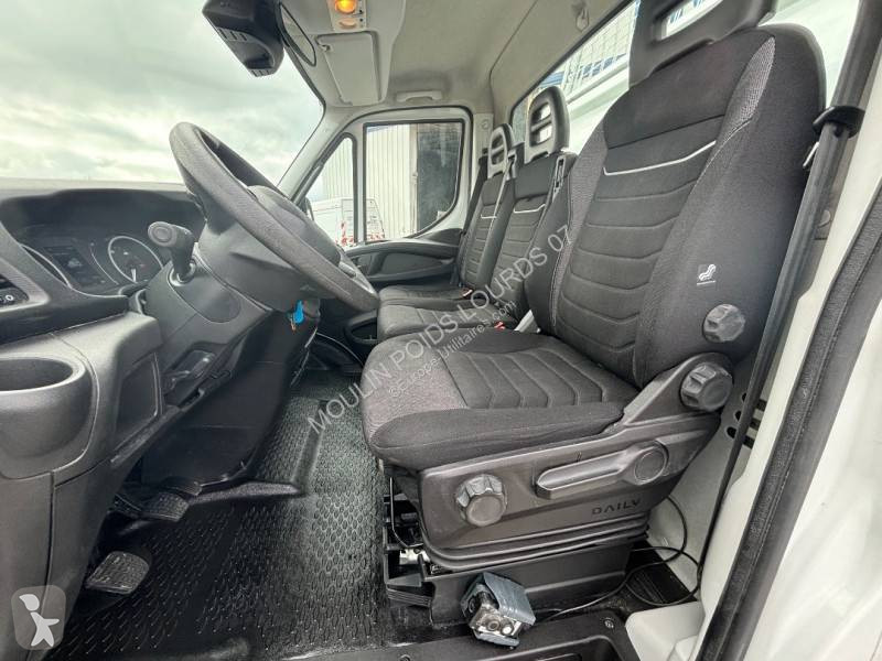 Véhicule utilitaire Iveco
