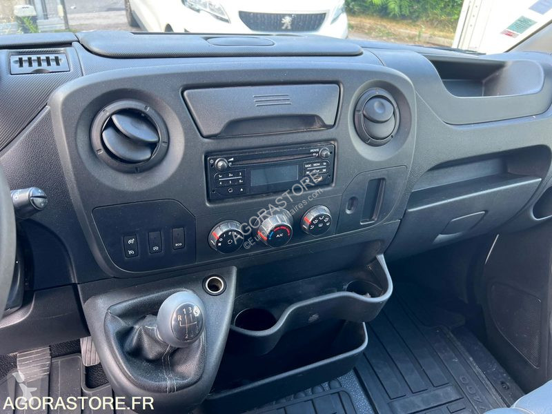 Veicolo commerciale Nissan