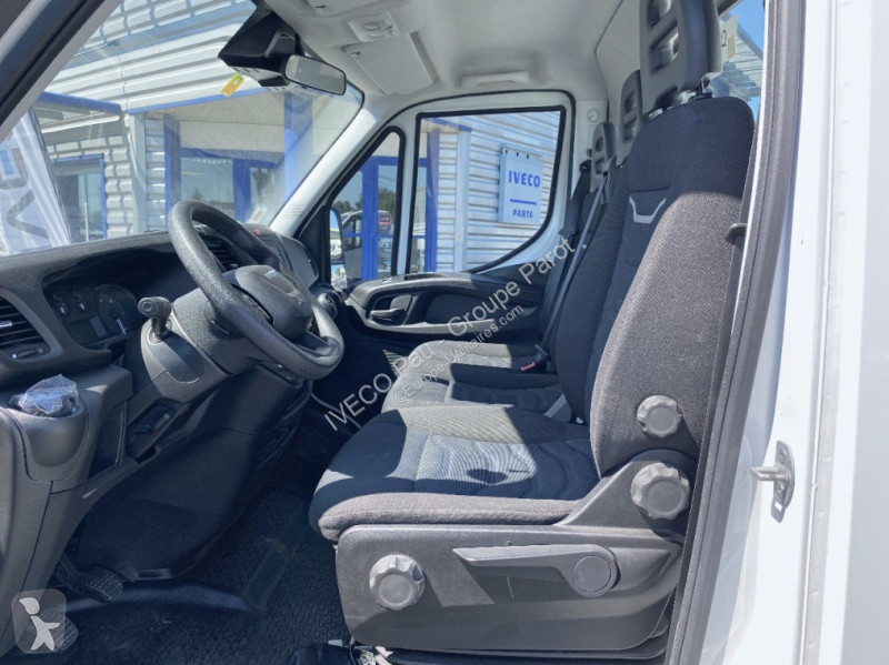 Veicolo commerciale Iveco 35C16H3.0 Empattement...