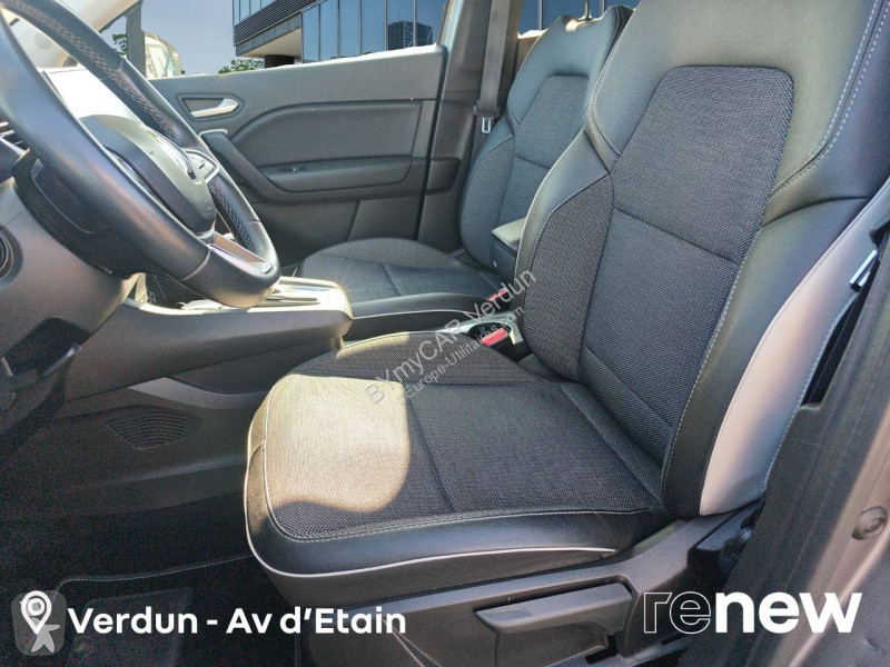 Veicolo commerciale Renault Captur E-Tech...