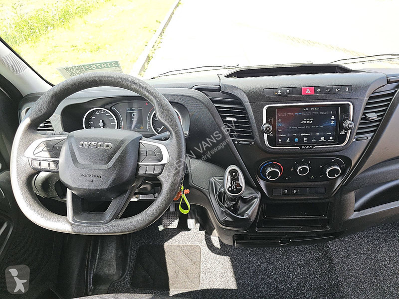 Nyttofordon Iveco 35C16 Koelwagen Laadklep!