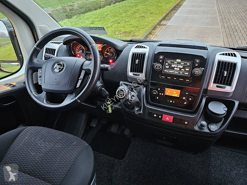 Furgoneta Opel 2.2 L3H3 Extra-Hoog NAP!