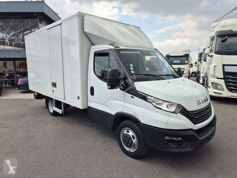 Veicolo commerciale Iveco 35 C 14