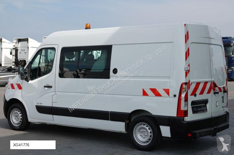 Furgoneta Renault MASTER / 6 osób / MANUAL / L2...