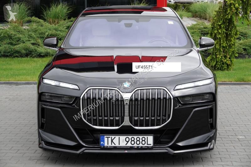 Véhicule utilitaire BMW 7 xDrive M Sport