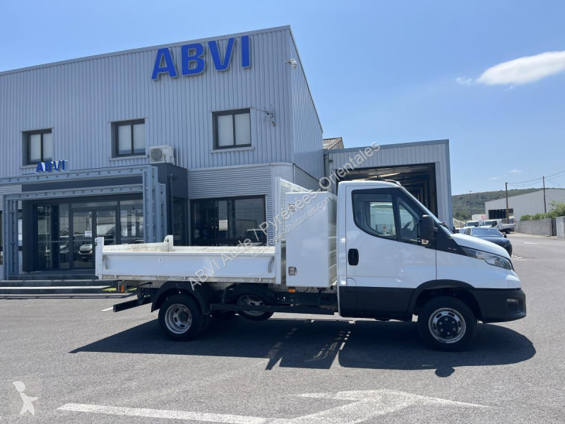 Autoutilitară Iveco 35C16 3L 160CV BENNE JPM...