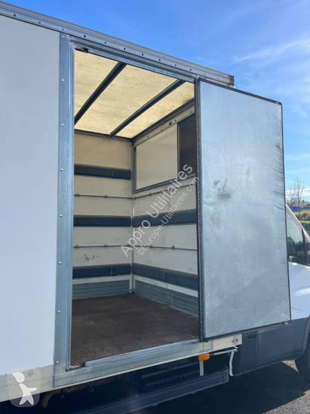 Furgoneta Iveco
