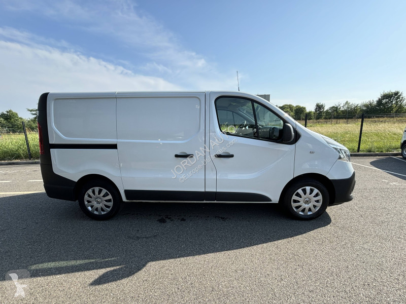 Furgoneta Renault L1H1 2.0 BluedCi 120ch Grand...