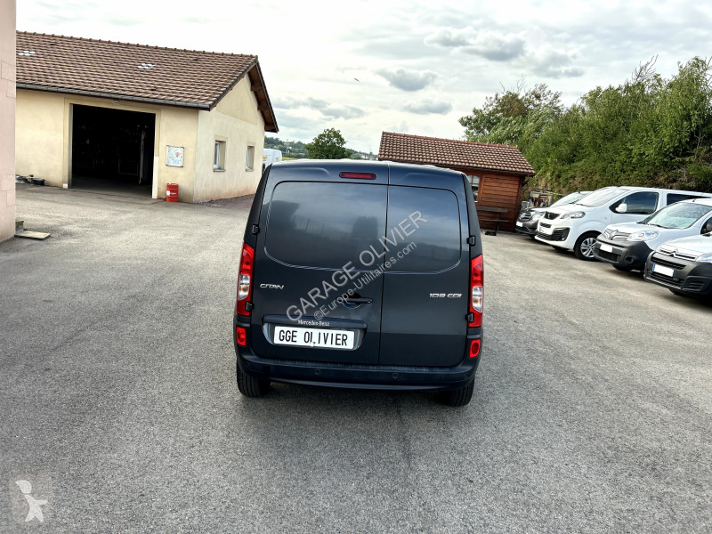 Véhicule utilitaire Mercedes Mixto Extra Long...