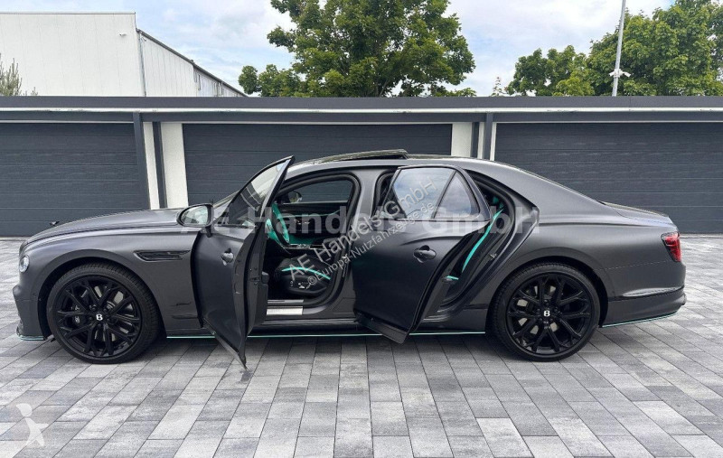 Veicolo commerciale Bentley Flying Spur