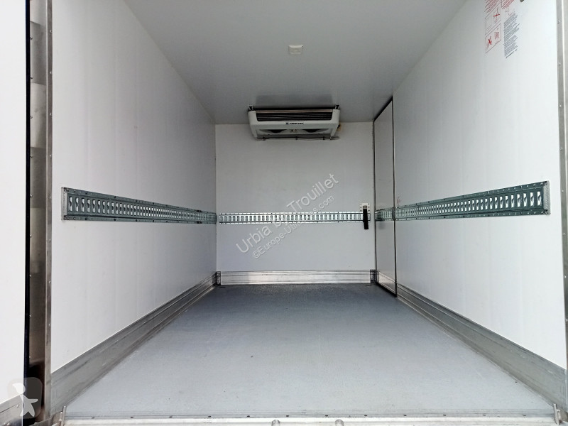 Renault FRIGO 12M3 165 CV RJ CAISSE CAZAUX...