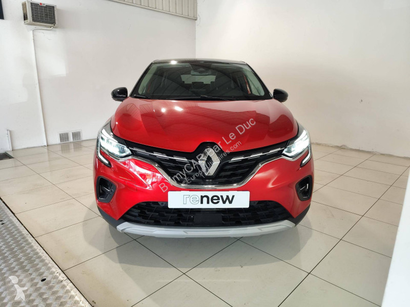 عربة نفعية Renault Captur TCe 90