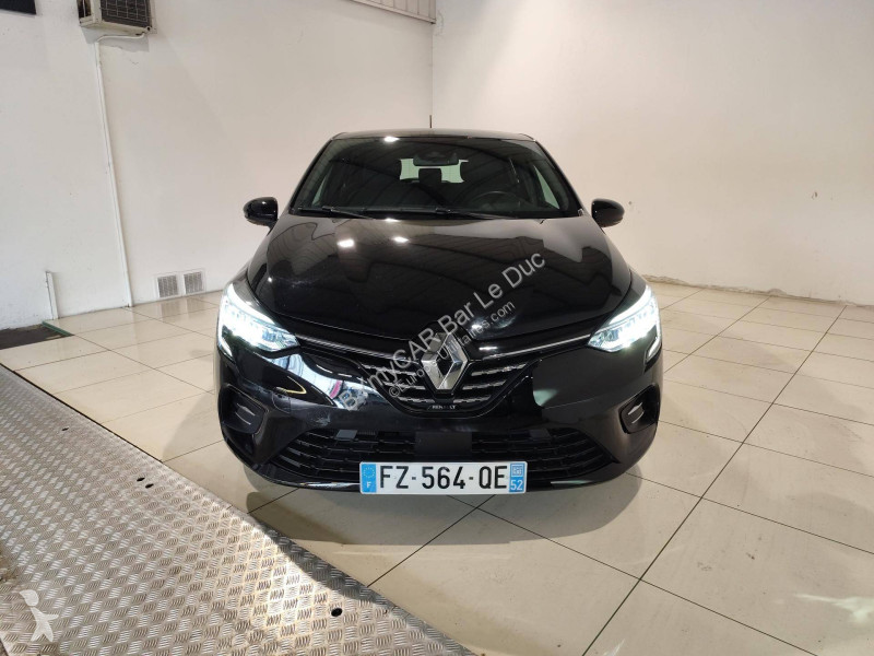 Veicolo commerciale Renault Clio E-Tech 140