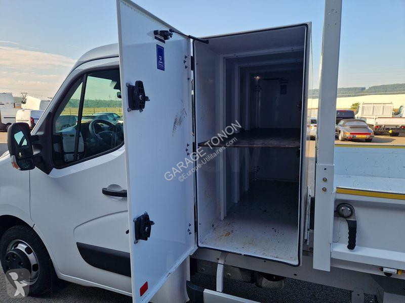 Véhicule utilitaire Renault 165 DCI