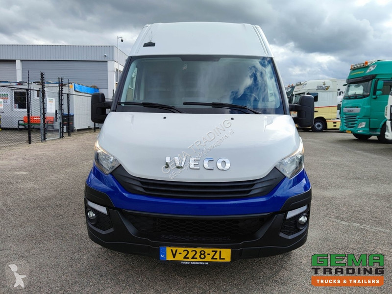 Veicolo commerciale Iveco 35S12 Euro6 Van L2 H2...