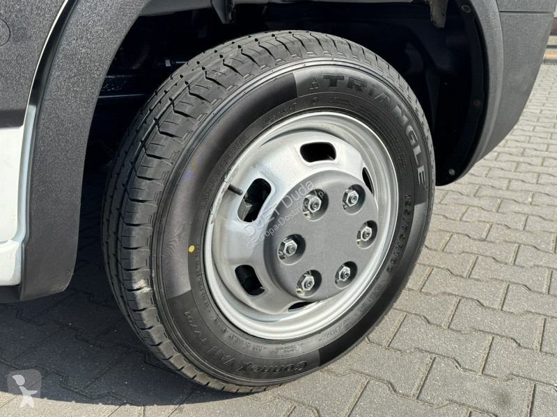 Autoutilitară Iveco 50C18 V