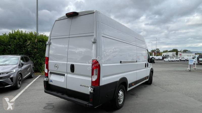 Veículo utilitário Opel