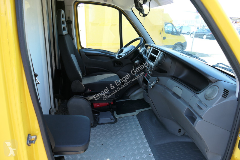 Veicolo commerciale Iveco Daily 35 S11 C30C...