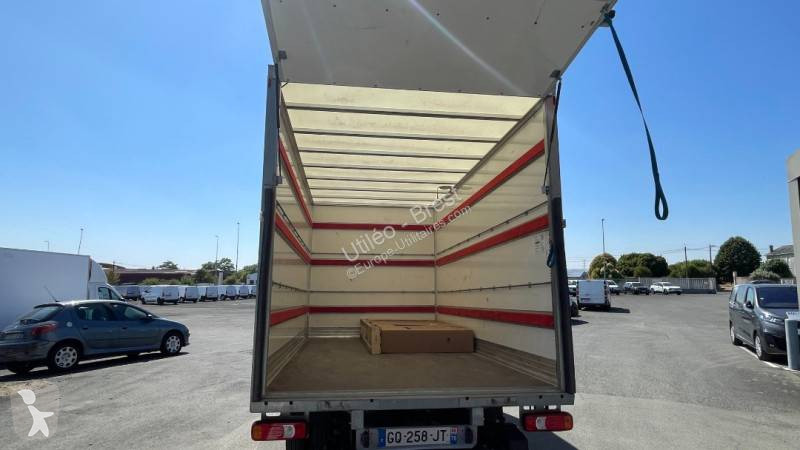 Véhicule utilitaire Iveco