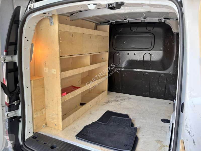 Furgoneta Renault KANGOO