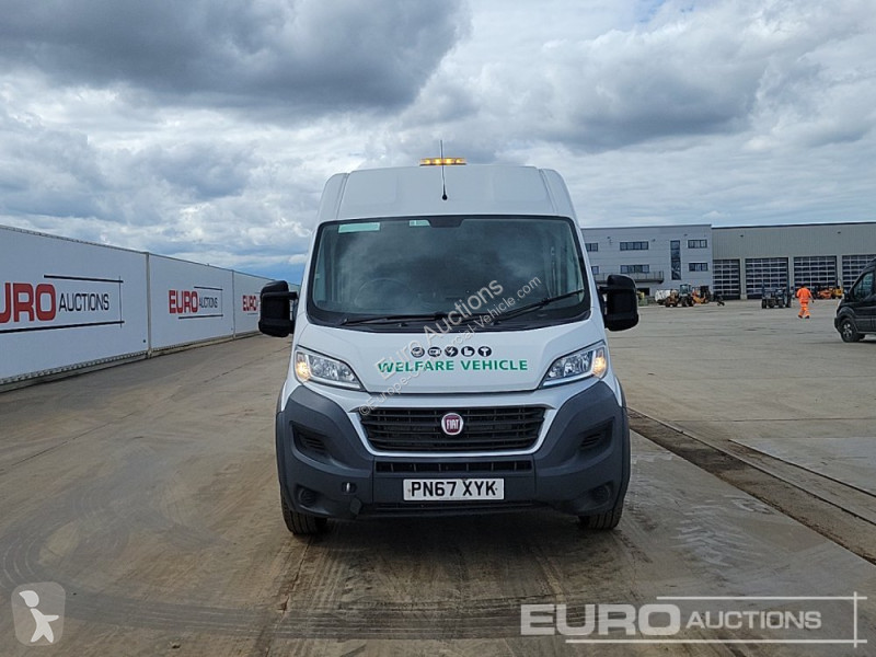 Véhicule utilitaire Fiat Maxi