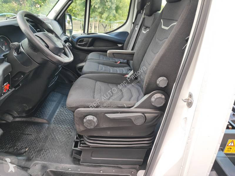 Véhicule utilitaire Iveco