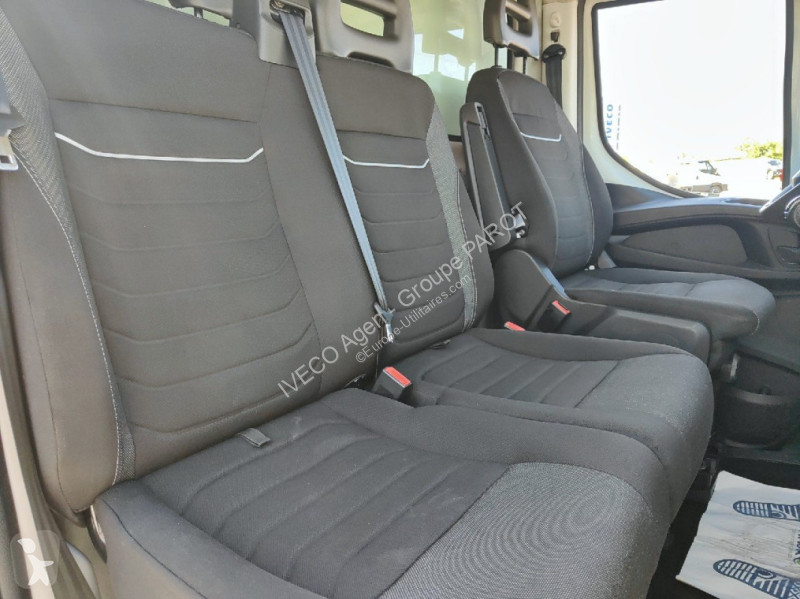 Veicolo commerciale Iveco 35C16H3.0 empattement...