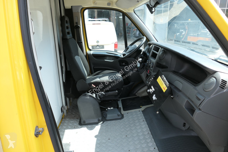 Veicolo commerciale Iveco Daily 35 S11 C30C...