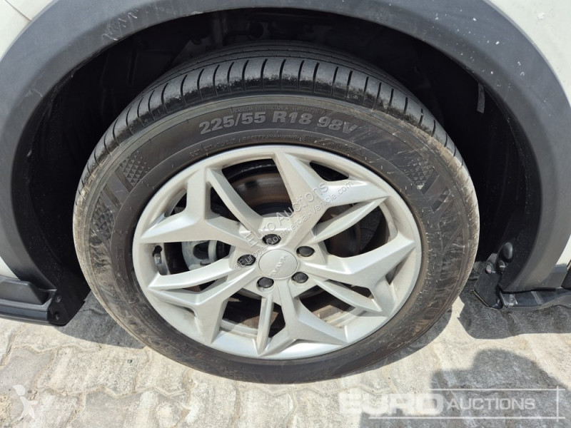 Veicolo commerciale  Jolion Pro (A02) 1.5P