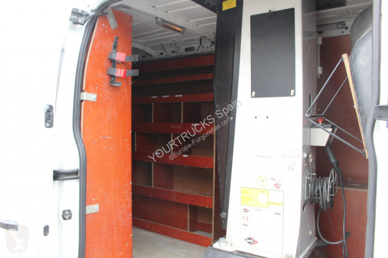 Bedrijfswagen Renault 130 E6 Versalift ETL32...