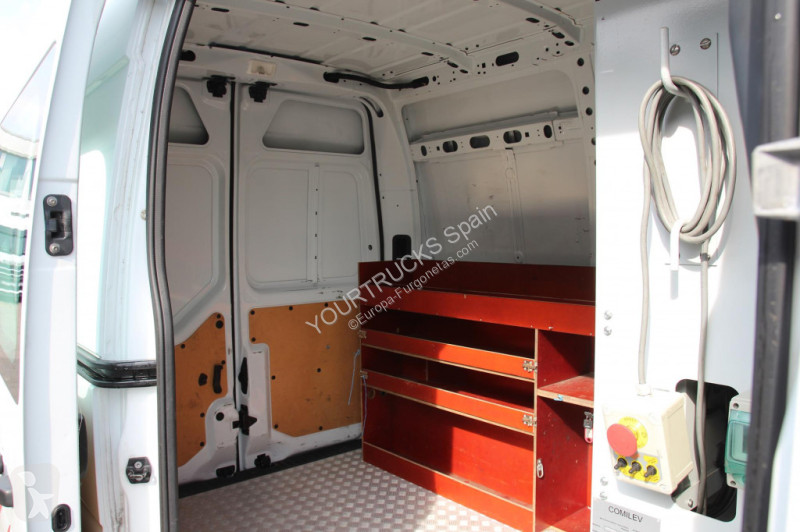 Furgoneta Renault Comilev 100TF1 10m Klima nur...