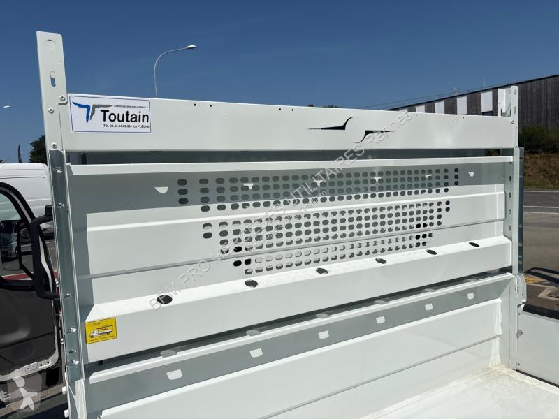 Furgoneta Fuso CCb 3C15 Empattement 28