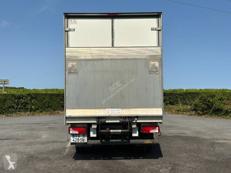 Véhicule utilitaire Mercedes