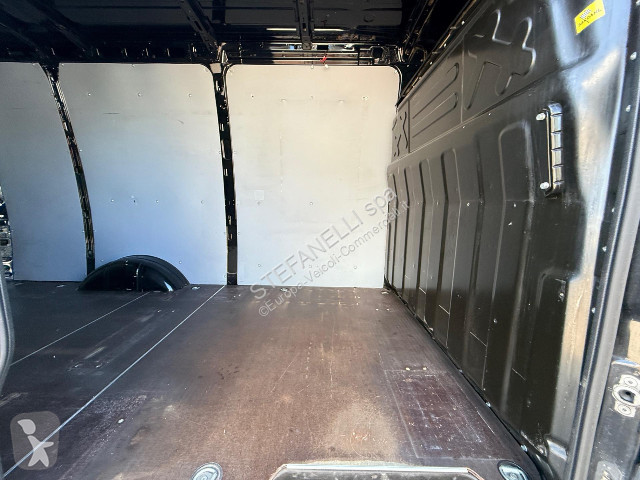 Nyttofordon Iveco DAILY 35S21A8 V/P