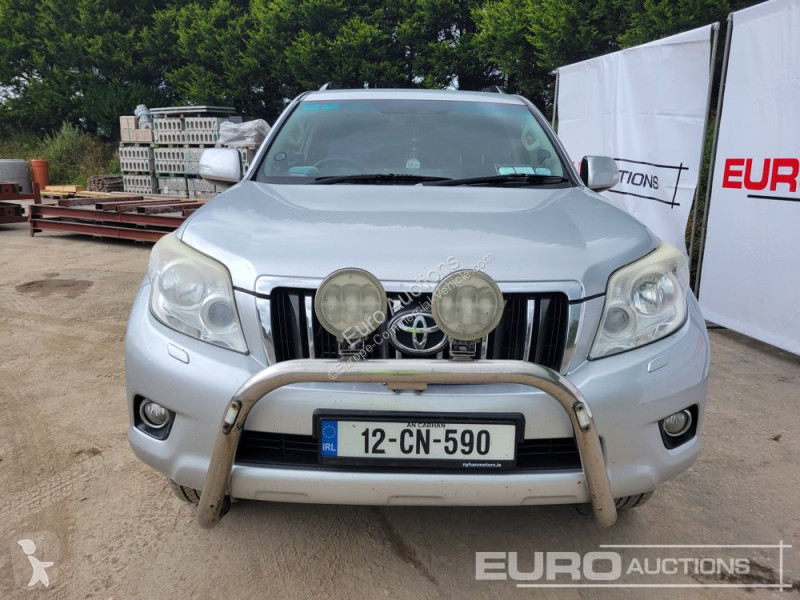 Furgoneta Toyota Landcruiser