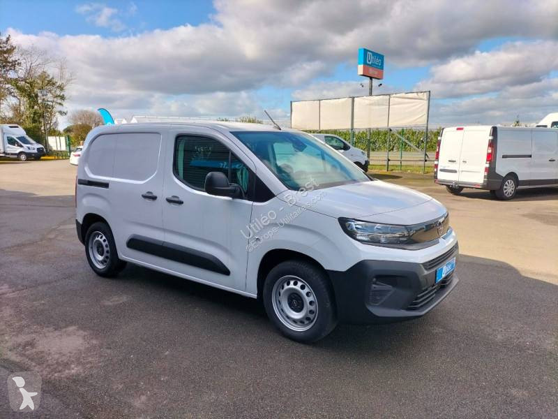 Véhicule utilitaire Opel
