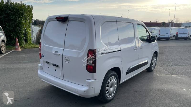 Véhicule utilitaire Opel