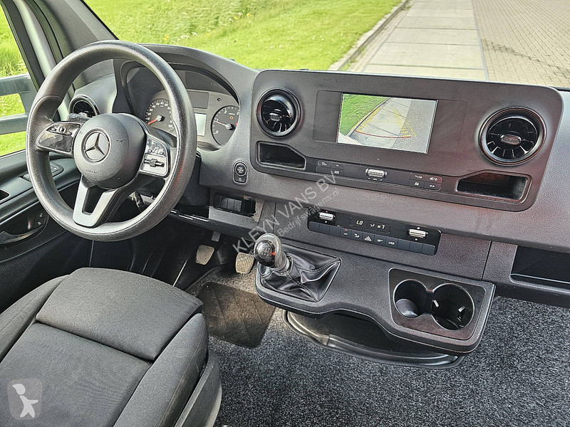 Autoutilitară Mercedes 314 Bakwagen Laadklep!