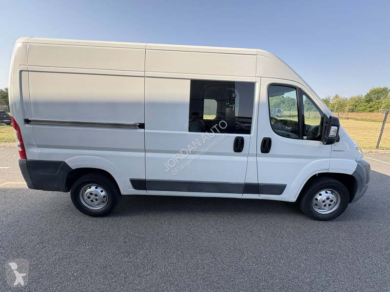 Bedrijfswagen Peugeot III L2H2 2.2 HDi100...