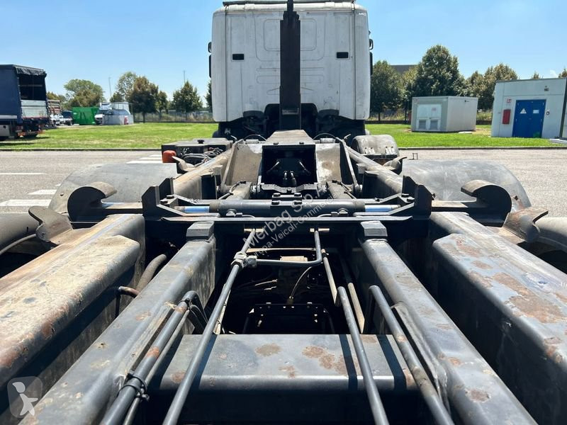 Kamion Scania 420 LB 8x2