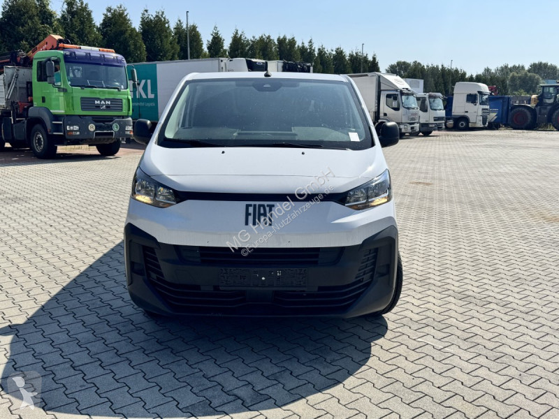 Autoutilitară Fiat Scudo  M BlueDHi 120 6-Gang